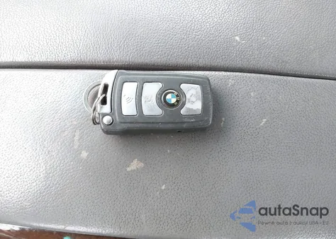 2007 BMW 750Li z USA, uszkodzony, nr VIN WBAHN83597DT67330